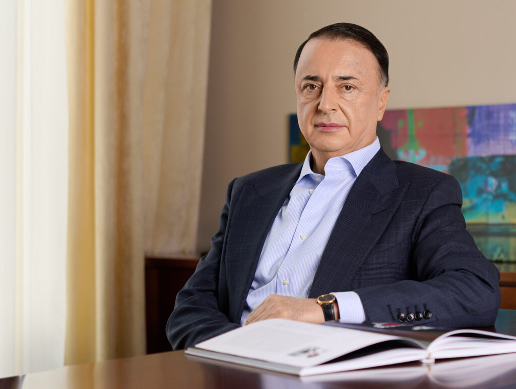 ПОЗДРАВЛЕНИЕ ЛЕОНУ НЕКТАЛОВУ