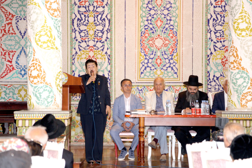 КОМУ ПЕРЕДАДУТ ЭСТАФЕТУ УЧЕНЫЕ?