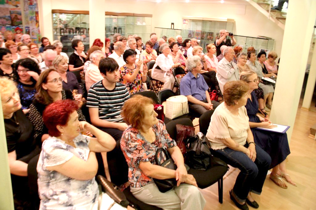 ЮРИЙ МООР-МУРАДОВ: бухарскооеврейская КУЛЬТУРА –ЭТО РОССЫПЬ АЛМАЗОВ