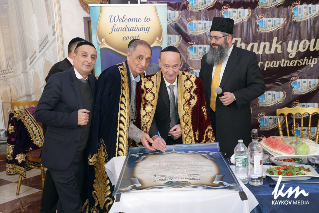 Мы с вами, дорогая община Холона!