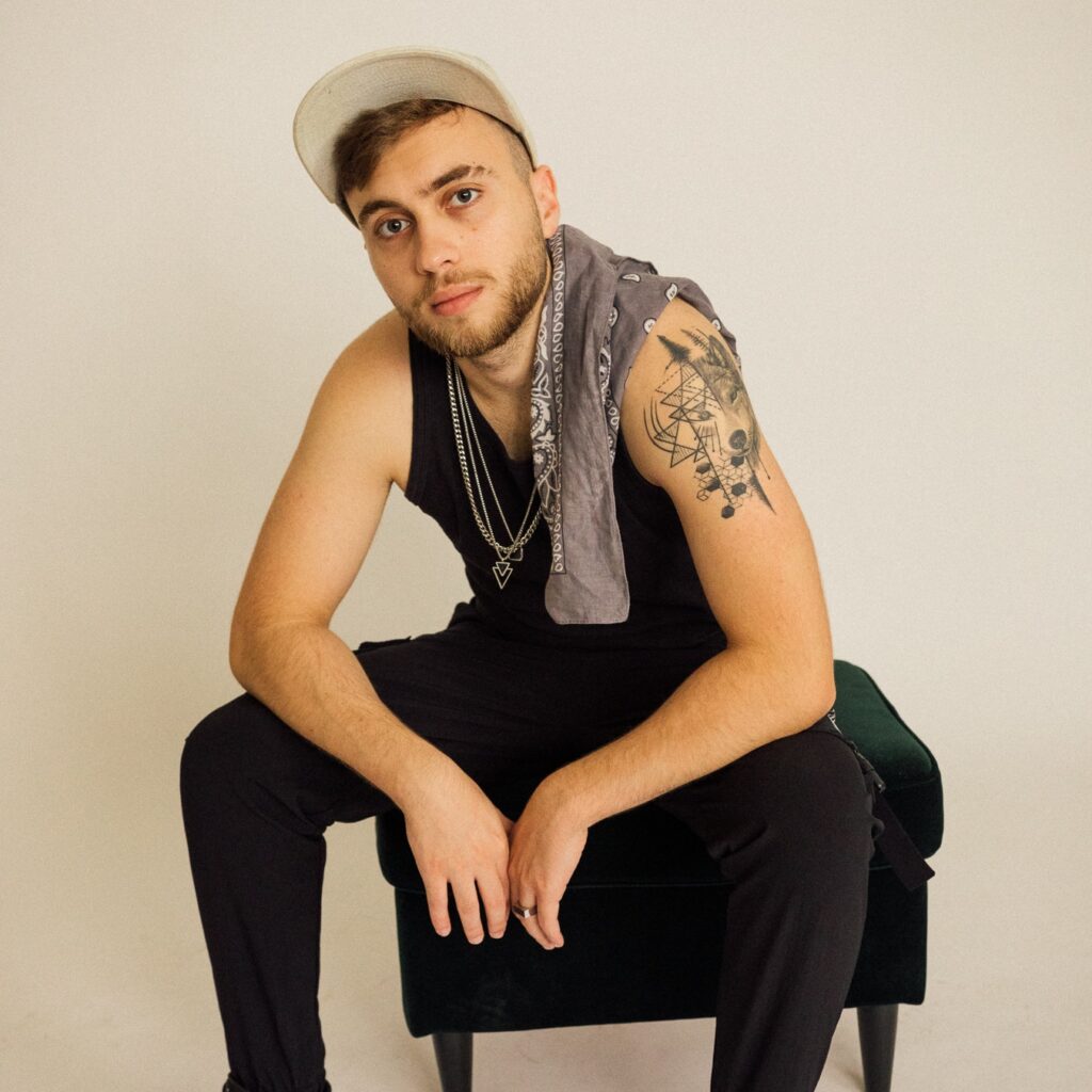 Amidst War, A ‘Star’ Is Born: Young Israeli Rapper Proves Music Heals