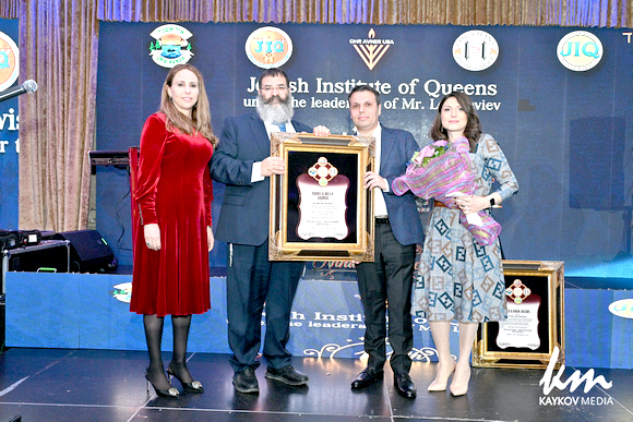 Ханукальный свет и боль за Израиль