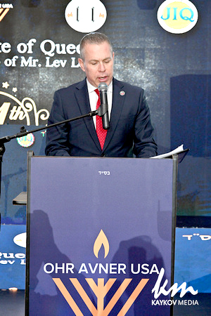 Ханукальный свет и боль за Израиль