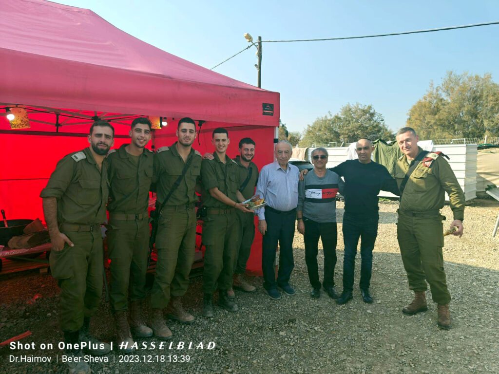 С Б-жьей помощью мы победим!