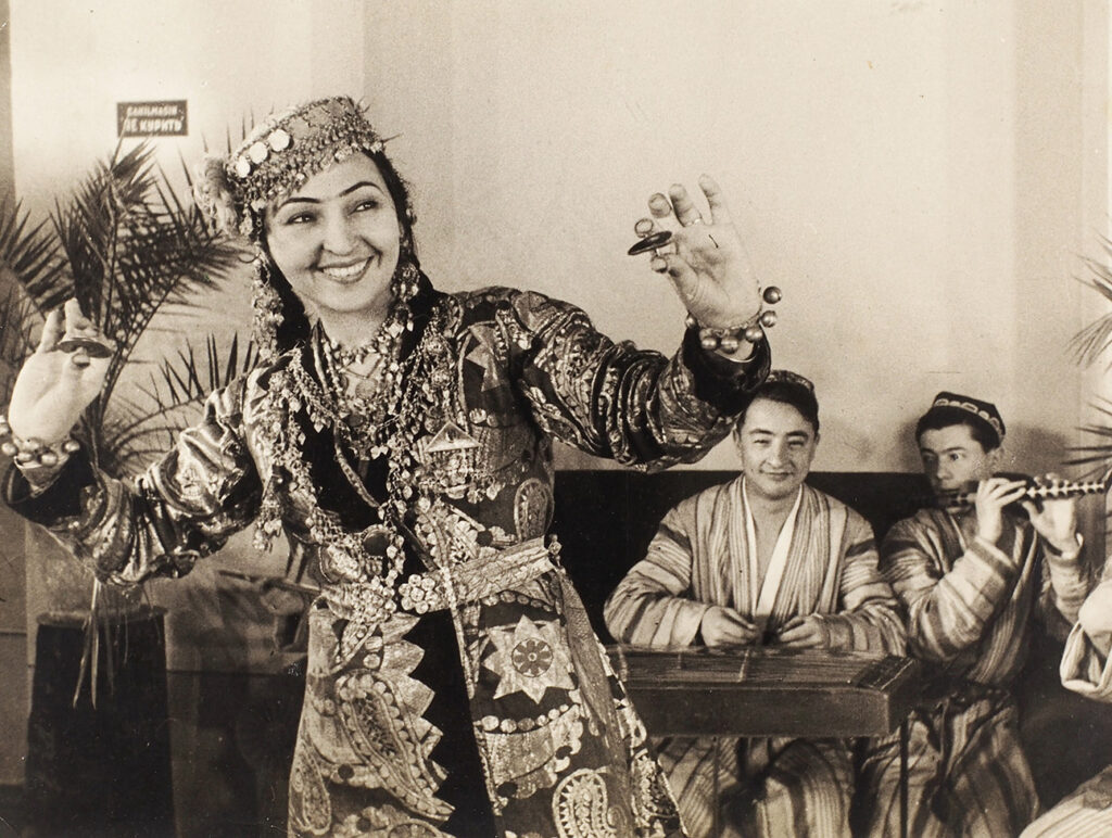 Dancing around the ‘Stans with Leora Eisenberg