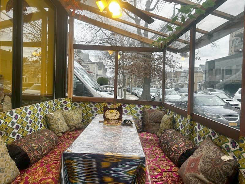 Чайхана "Cемь Сорок" – уголок Самарканда в Квинсе