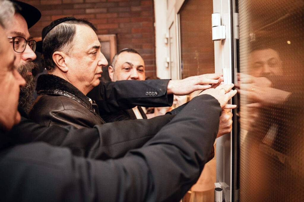 Пока не стало слишком поздно…