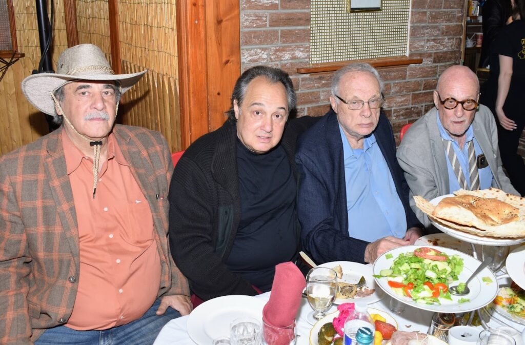 Каждый советский еврей – герой СССР