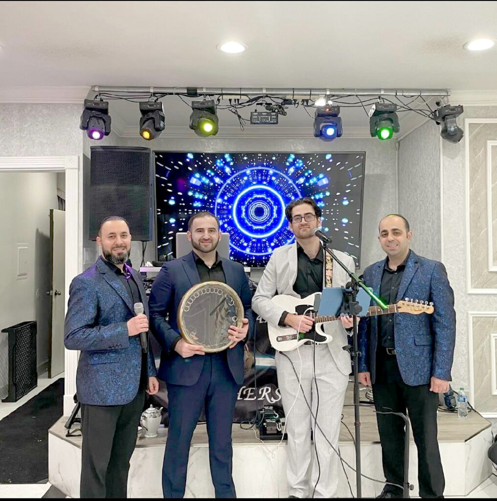 Замечательный ансамбль из Финикса