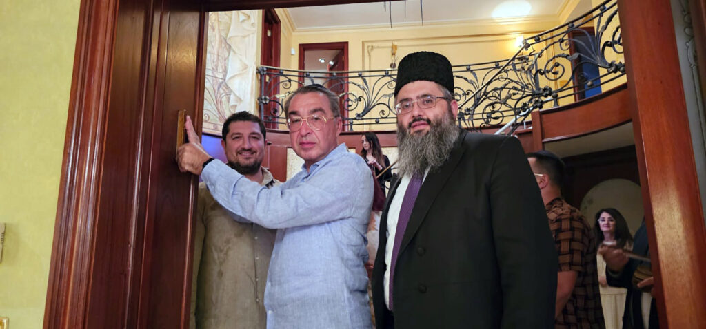 A New Chapter for Leo and Rada Jacobs