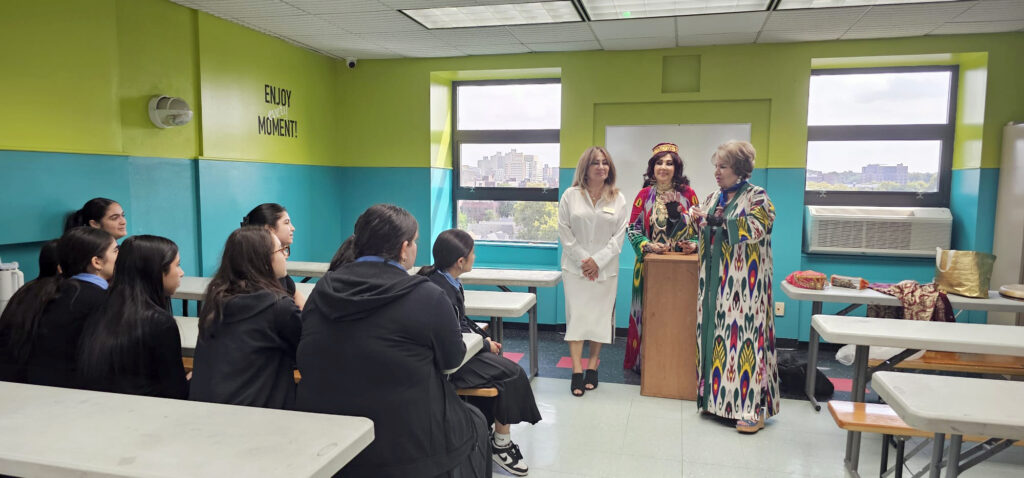 Музыкальный десант в Jewish Institute of Queens