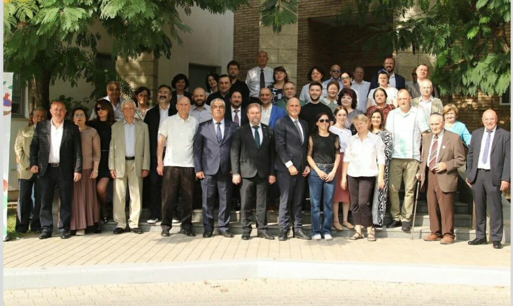 Посол Израиля в Узбекистане Гидеон Лустиг поздравил евреев с Рош Хашана!