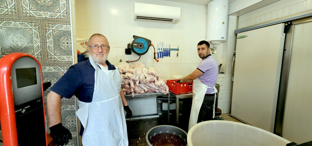 Трапеза и именины на "Острове мацы"