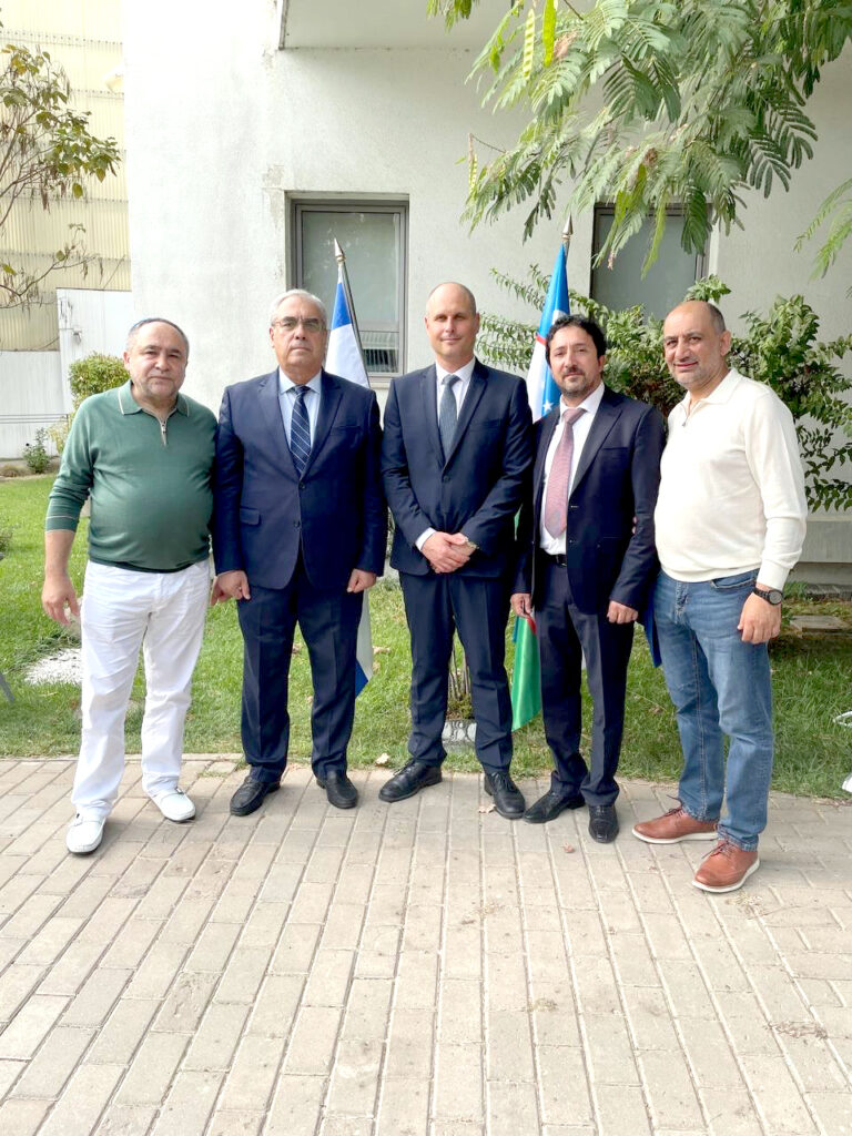 Посол Израиля в Узбекистане Гидеон Лустиг поздравил евреев с Рош Хашана!