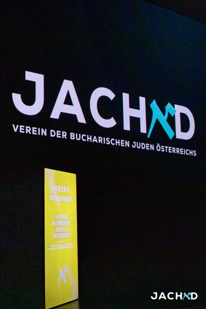 ‘We Are Austrian Jews’: Inside Vienna’s Jewish Utopia