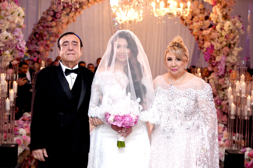 САМАЯ-САМАЯ! САМАЯ КРАСИВАЯ!САМАЯ ЖЕЛАННАЯ! САМАЯ ЛЮБИМАЯ!