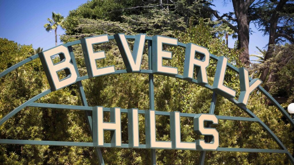 Иранская еврейка, Шарон Назарян стала мэром Беверли-Хиллз