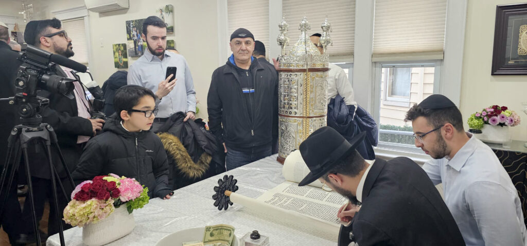 Воздайте честь Торе!