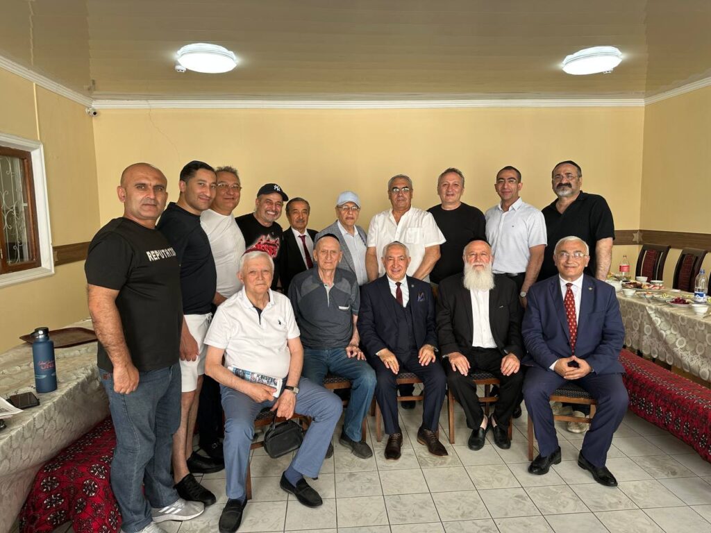 День памяти и почестей