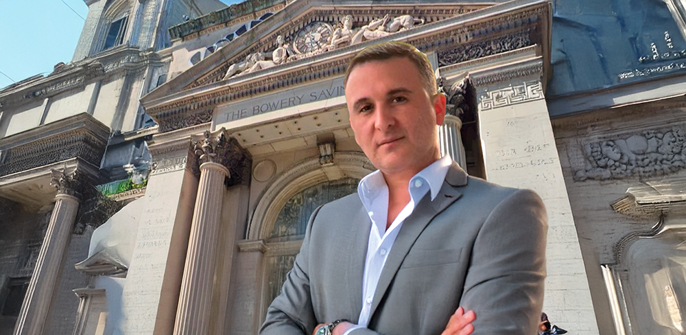 STEP ASIDE, CIPRIANI!ZAVOLUNOV TAKES MANHATTAN