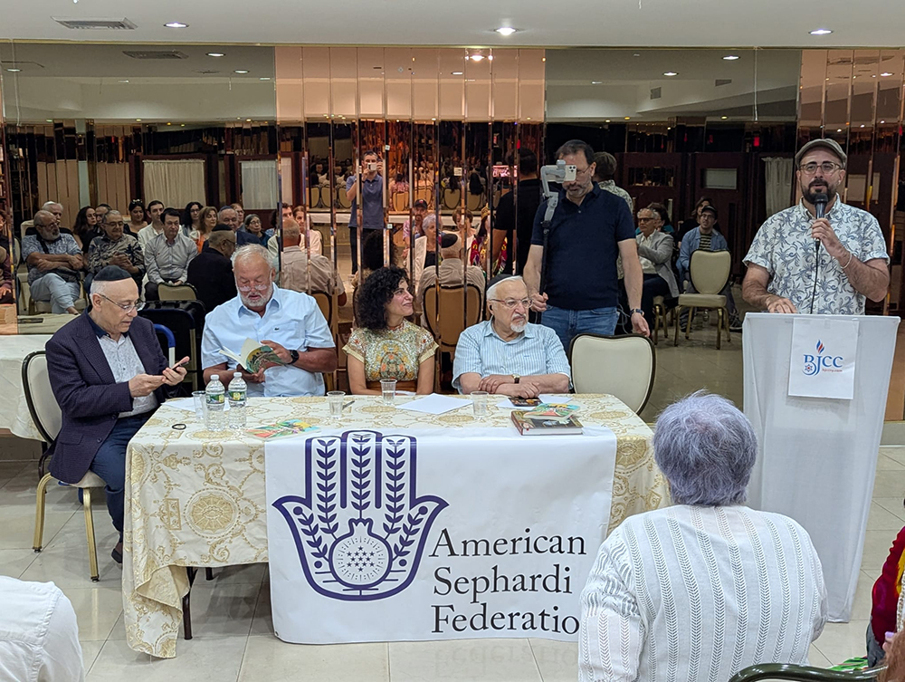 "Караван надежды" в квинсе