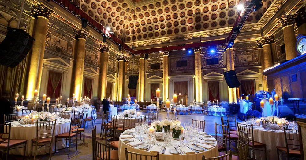 STEP ASIDE, CIPRIANI!ZAVOLUNOV TAKES MANHATTAN