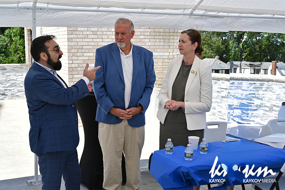 A Walk Through Queens