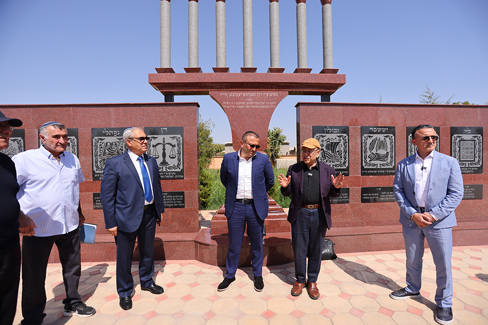 Благодарная память потомков