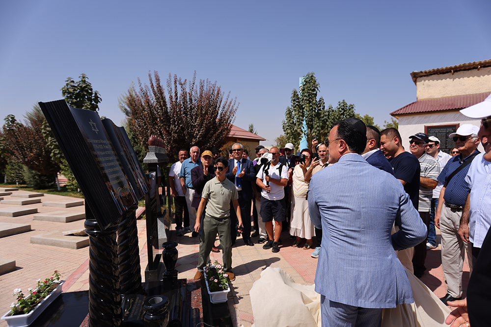 Благодарная память потомков