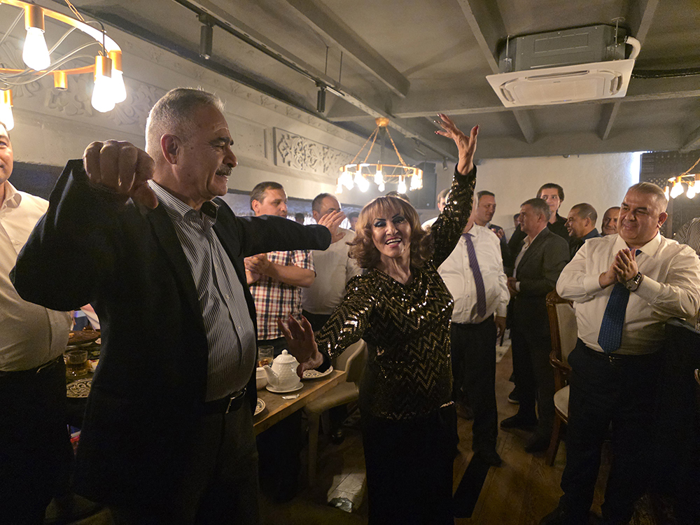 ВОЛШЕБНЫЙ МИР МАЛИКИ КАЛАНТАРОВОЙ