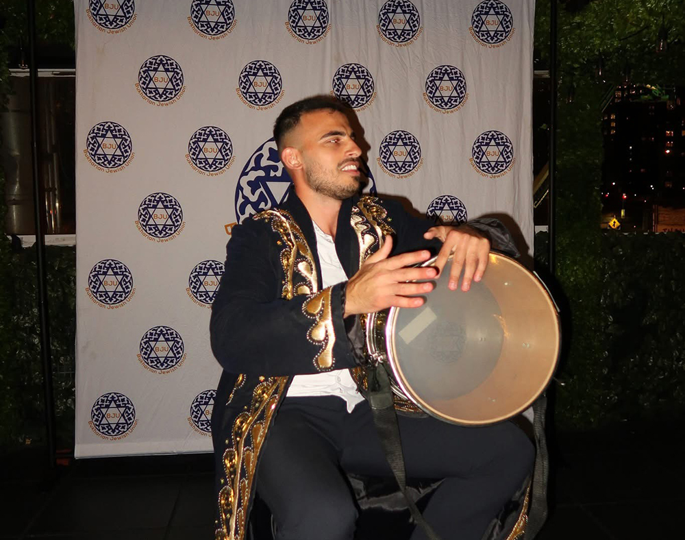 Queens Meets Brooklynat Manhattan Rooftop Soirée