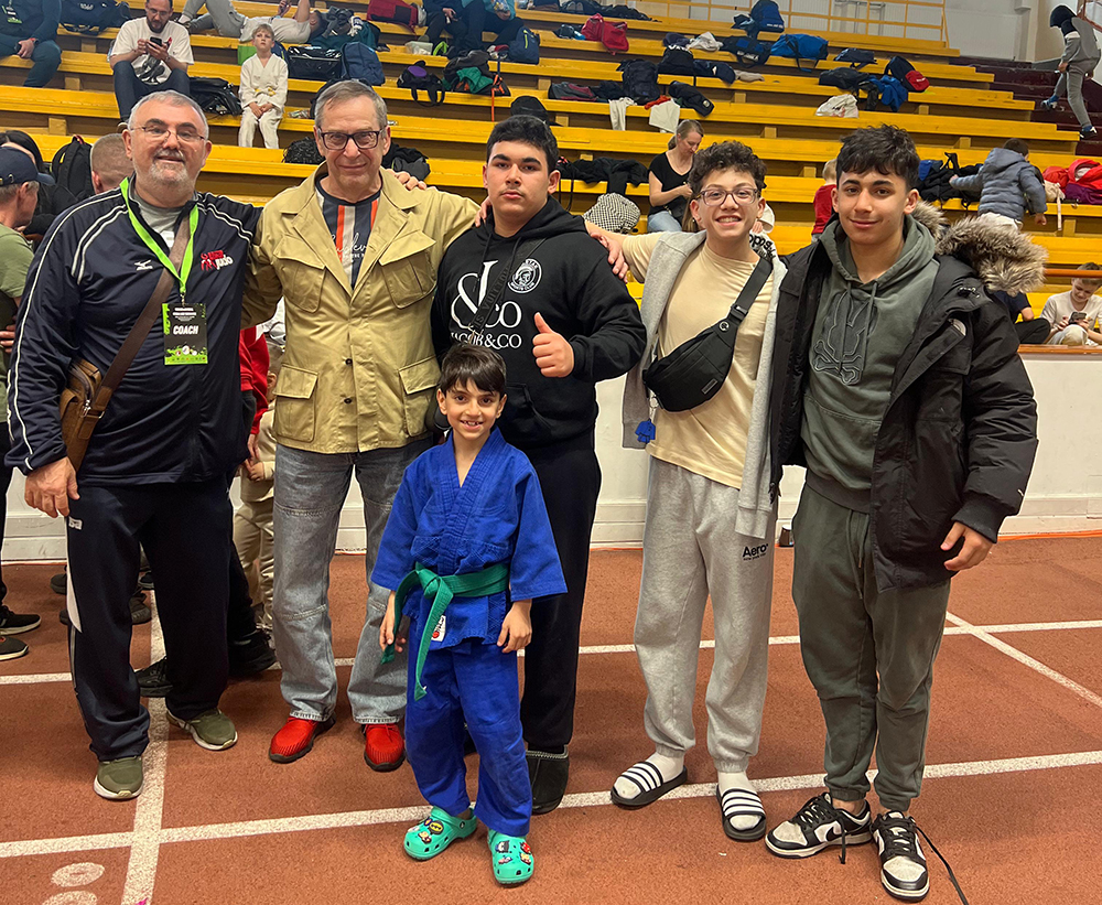 Winning The Gentle Way Arkadiy Aronov'sFour-Decade Journey from Tashkent to Olympic Glory