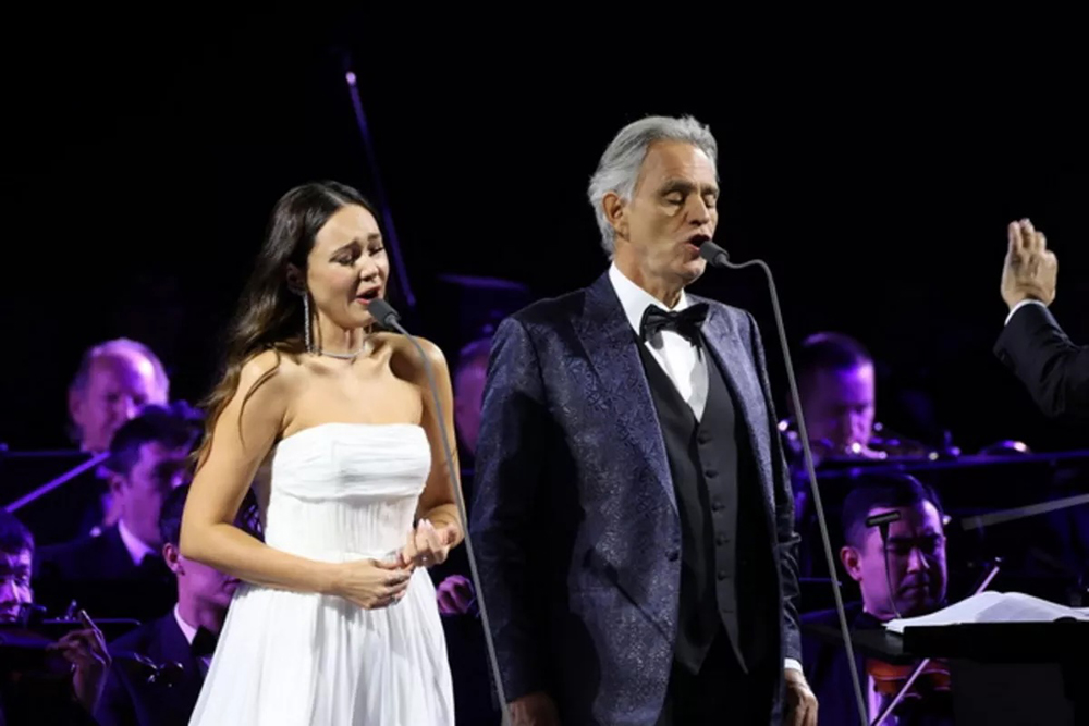 TIME TO SAY ‘SALOM’