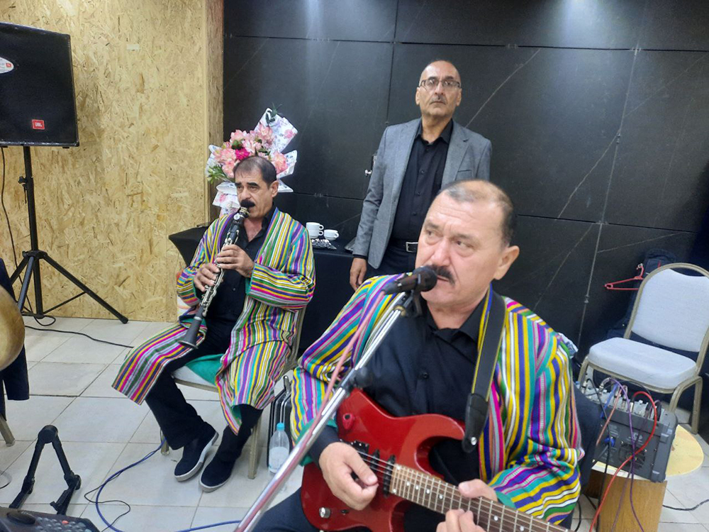 Lev Leviev Celebrates Sukkotin Samarkand for the First Time