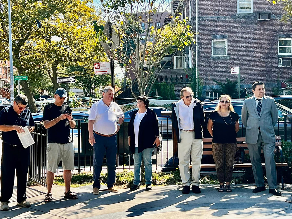 Queens Honors Victims of Babi Yar Massacre