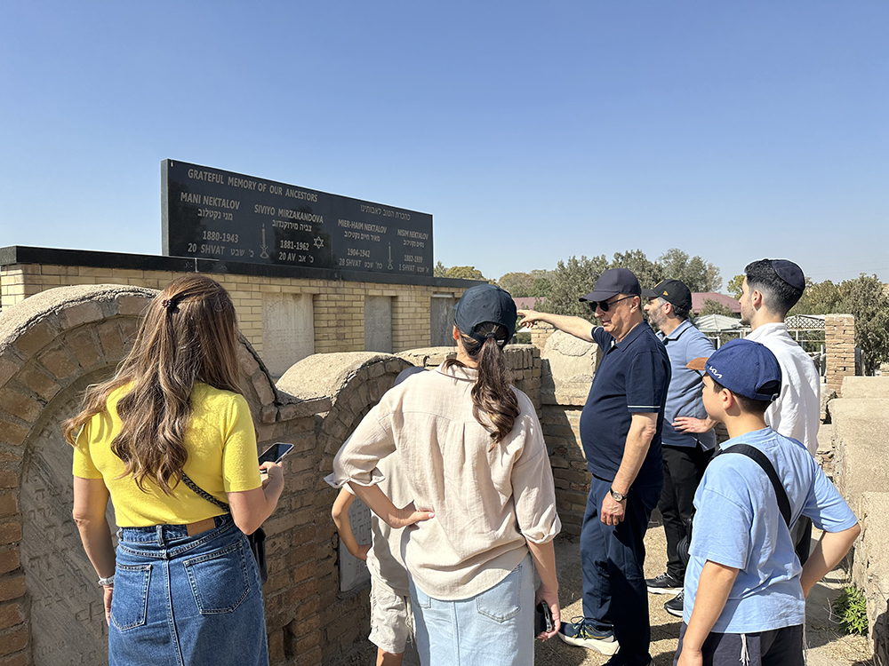Леви Леваев впервые проводит Суккот в Самарканде