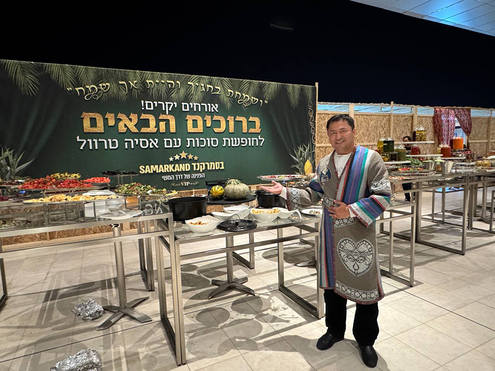 Леви Леваев впервые проводит Суккот в Самарканде