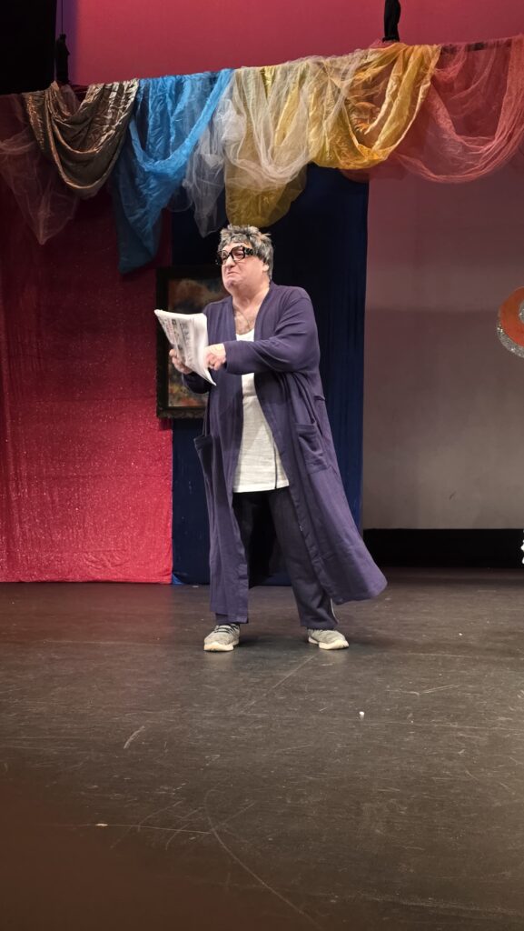 Любовь и смех, восторг и вдохновение!