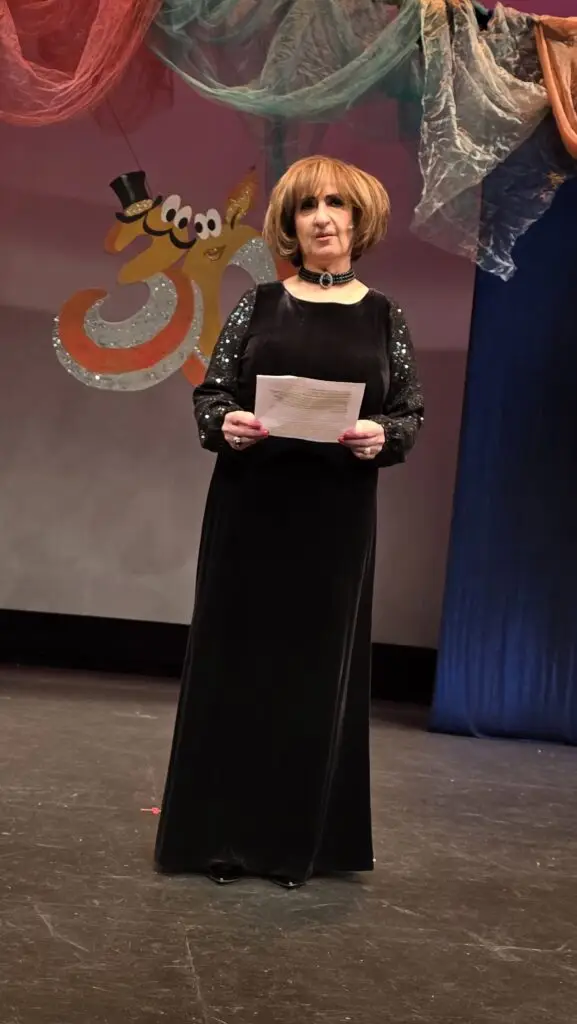 Любовь и смех, восторг и вдохновение!