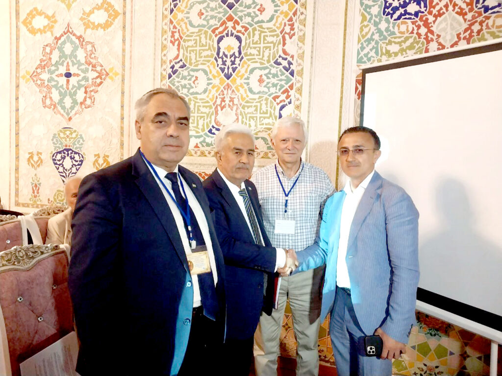 МОШЕ КАЛОНТАРИ ЕГО ВРЕМЯ