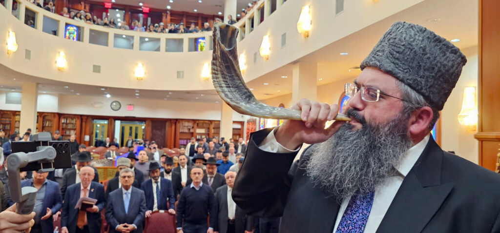 ШМА ИСРАЭЛЬ АДОНАЙ ЭЛОЭЙНУ АДОНАЙ ЭХАД!