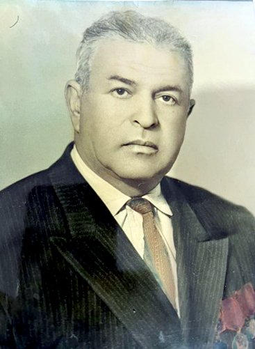 Благословенной памяти Ильяву Ханимова,нашего дорогого деда, прадеда, близкого и родного для многих человека Благословенной памяти Ильяву Ханимова,нашего дорогого деда, прадеда, близкого и родного для многих человека