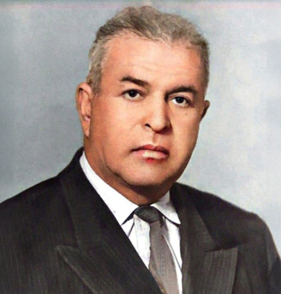 Имя его увековечено Имя его увековечено